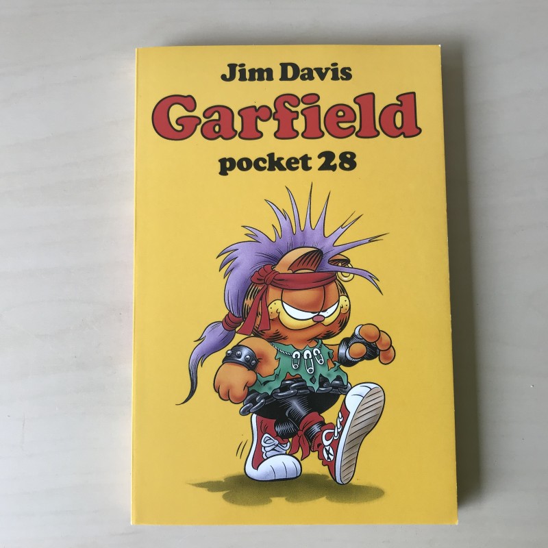 Garfield pocket 28