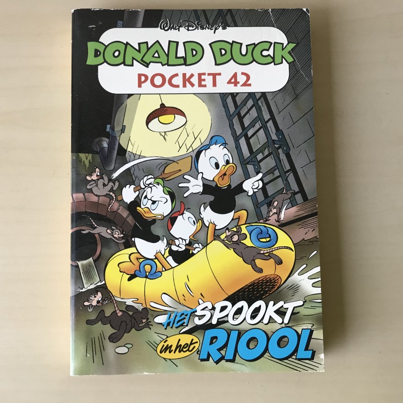 Donald Duck Pocket : Het spookt in het riool. nummer 42