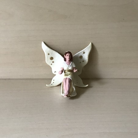 Papo : Engel. 8 cm. breed en 11,5 cm. hoog Nummer 75