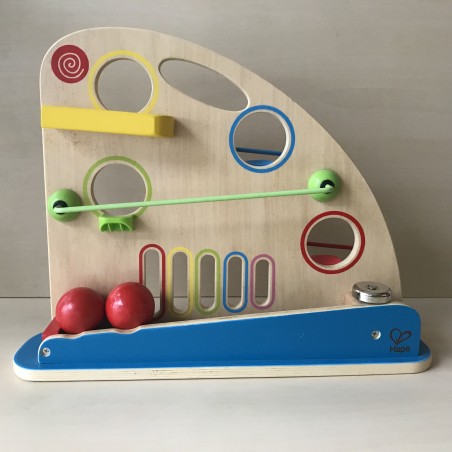 Hape: grote houten ballenbaan. Zie laatste regel.