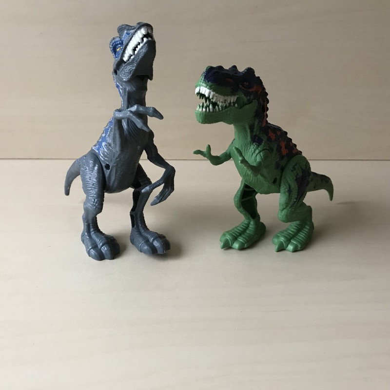 2 verschillende dino’s