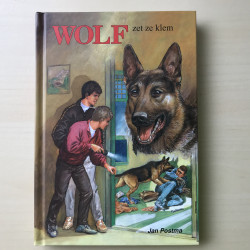 Wolf zet ze klem