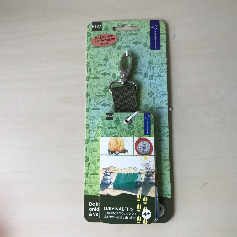 Survival-tips 25 kaarten met karabijn clip. Nieuw