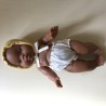 Paola Reina. Popje, donker meisje : 35 cm. hoog