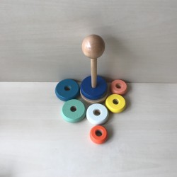 Houten stapeltoren
