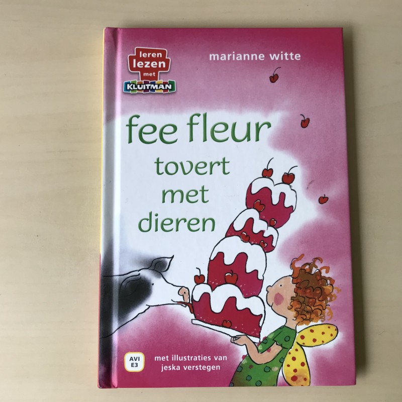 Fee Fleur - Fee Fleur tovert met dieren (2 titels in 1)