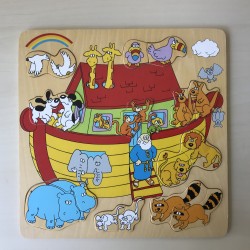Puzzelplankje Knopjespuzzel : Ark van Noach. 18 stukjes.