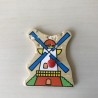 Puzzelplankje Knopjespuzzel : Boerderij. 12 stukjes. Molen is beschadigd.