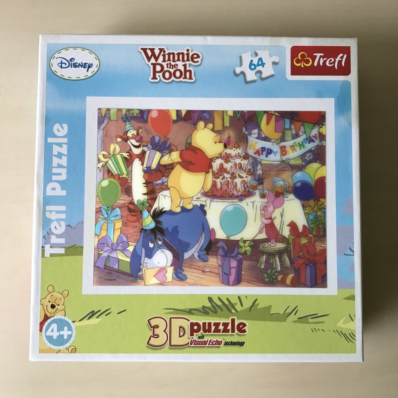 Puzzel. Verjaardag van Winnie de Poeh. 3D 64 stukjes