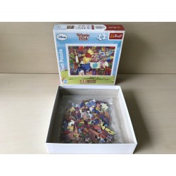 Puzzel. Verjaardag van Winnie de Poeh. 3D 64 stukjes