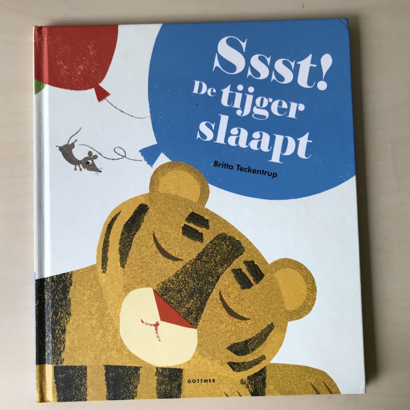 Ssst! De tijger slaapt.