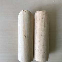 Kubb werpspel. In gebruikte staat