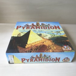 White Goblin : Nieuw. Pyramidion