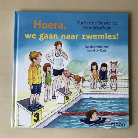 Hoera, we gaan naar zwemles!