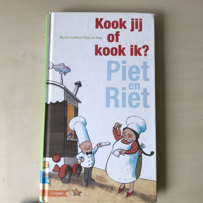 Piet en Riet. Kook jij of kook ik? Maan Roos vis meegroeiboek.