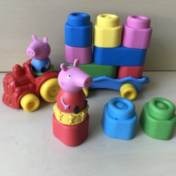 Clemmy set zachte bouwblokken met Peppa Pig.