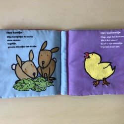 Stoffen knisperboekje : Mijn eerste van Dale babyboekje