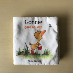 Stoffen boekje : Gonnie gaat op stap.