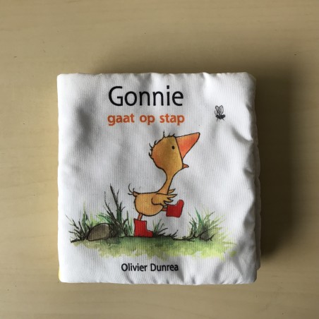 Stoffen boekje : Gonnie gaat op stap.