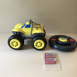 Chicco : Billy Big Wheels draadloos bestuurbare auto.