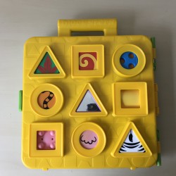 Playskool : Verrassingsblokken koffer.