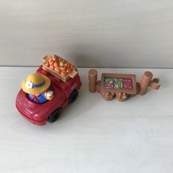 Fisher Price : Little People. Auto met krat, hekje en popje.
