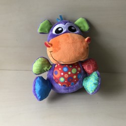 Knuffel : Nijlpaard. 24 cm. hoog.