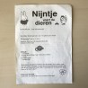 Nijntje : Nijntje voert de dieren.