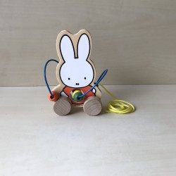 Nijntje : Houten trekkar.