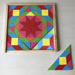 Houten mozaïek met voorbedrukte bodem