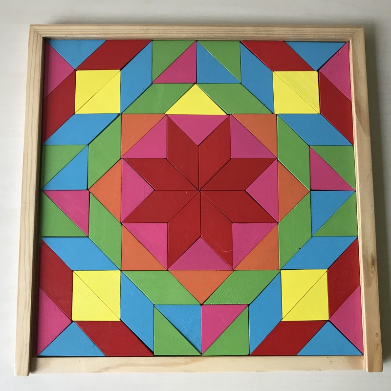 Houten mozaïek met voorbedrukte bodem