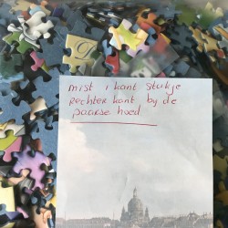 -1 stukje. Ravensburger. Ronde Disney puzzel. 1000 stukjes