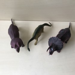 3 Dino’s