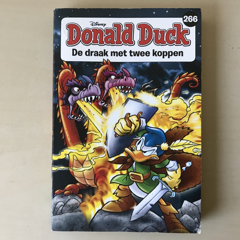 Donald Duck Pocket : De draak met de twee koppen. nummer 266