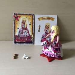 Playmobil :  Piano Lady. 70389..
