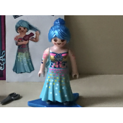 Playmobil :  Ms. S. Tyler. 70389..