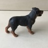 Hond 11 cm. lang en 7 cm. hoog