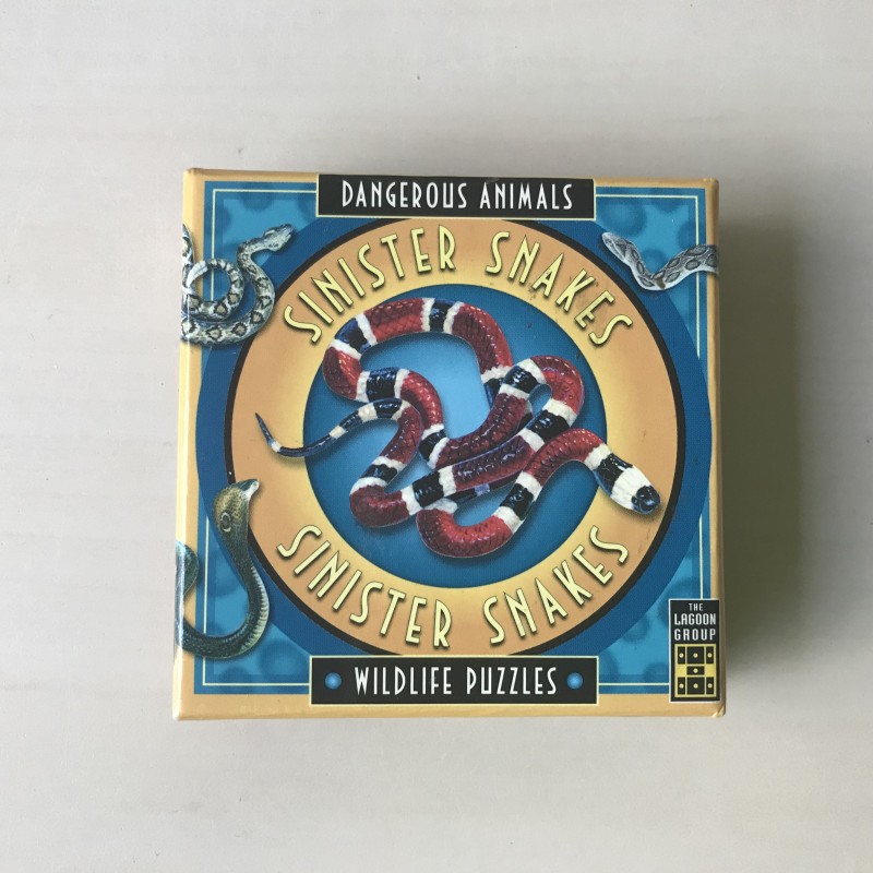 Sinister Snakes : Wildlife puzzle 9 stukjes. Zie tekst