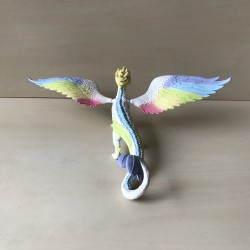 Bayala regenboogdraak. 25x30,2x13,3 cm.