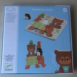 Djeco: knopjespuzzel met stapelbare figuren
