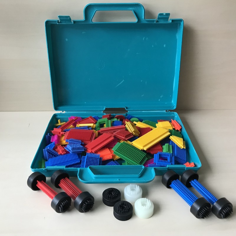 Clippo / Nopper. 89 stuks