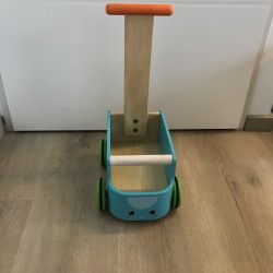 Houten : Loopauto / loopkar.