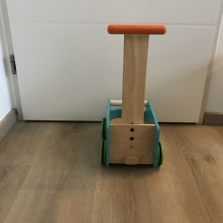 Houten : Loopauto / loopkar.