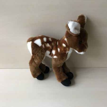 Knuffel. Damwildkalf.