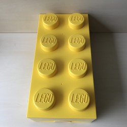 Lego: Grote box om Lego in op te bergen.