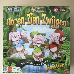 Horen zien zwijgen Junior.