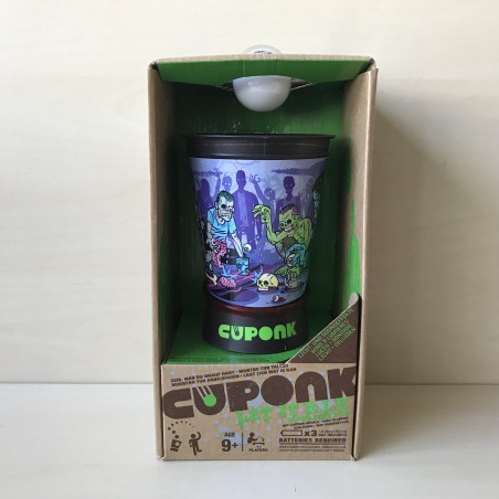 Bierpong voor kinderen. nieuw.