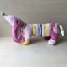 Happy horse : roze teckel.
