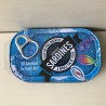 Sardines in een blikje.