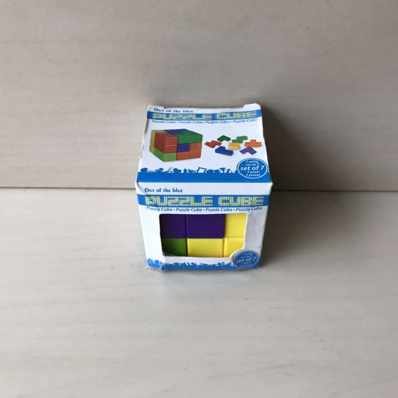 Puzzle Cuba 3x3. Kubus. 5,5 x 5,5 cm.